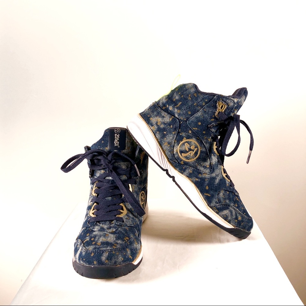 Zumba Energy Boom Jeans with Gold size 6.5